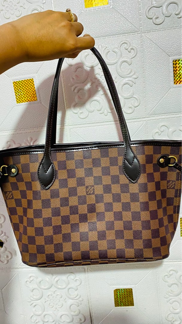 LV small tote damier neverfull