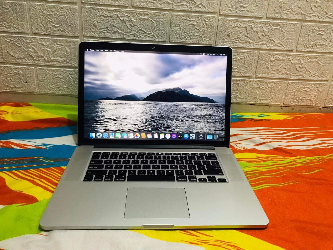 Macbook Pro (Retina, 15-Inch, Mid 2015) 16 GB RAM 256 SSD Os Catlina Cc ...