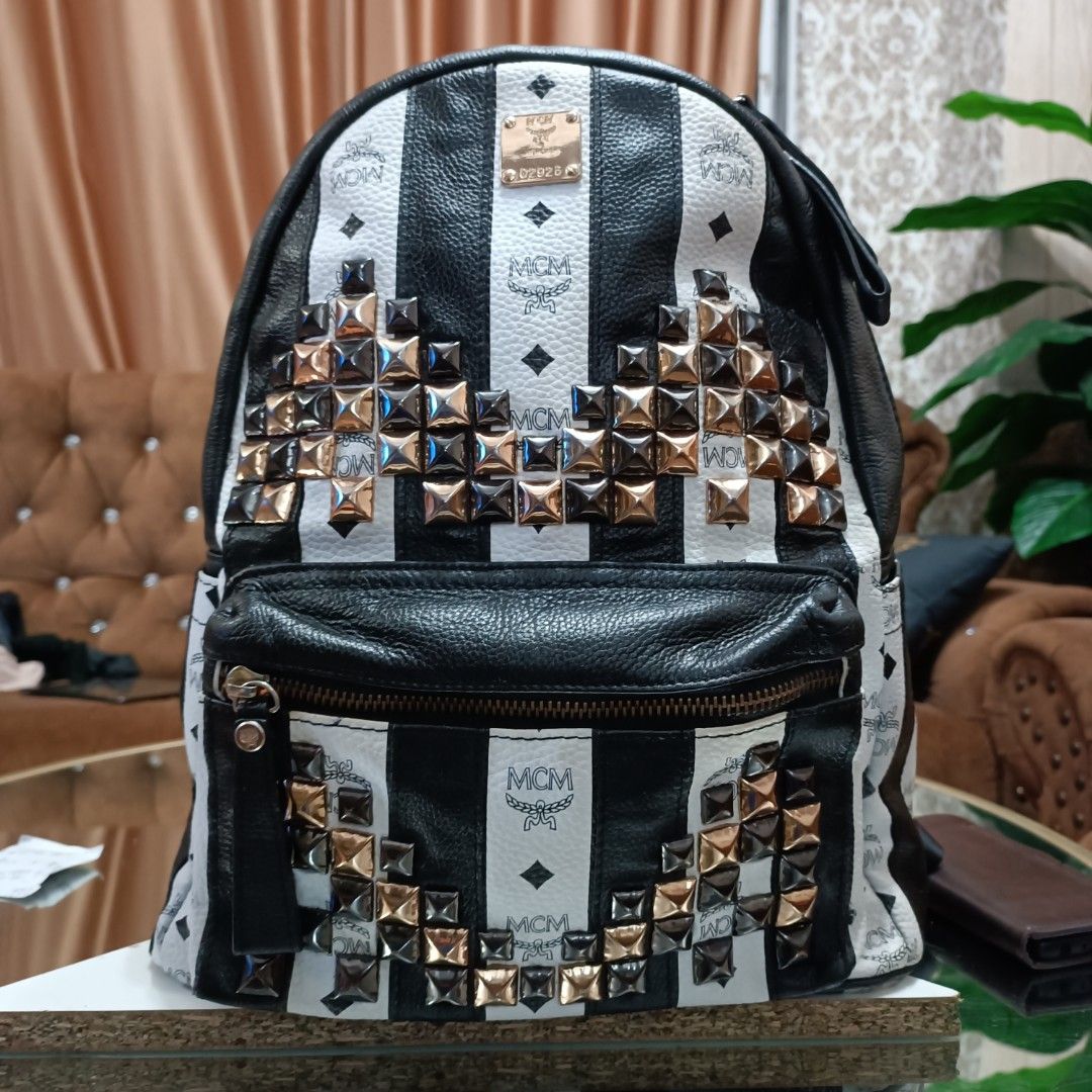 Price reduced! MCM Medium Stark Backpack, Luxury, Bags & Wallets on  Carousell