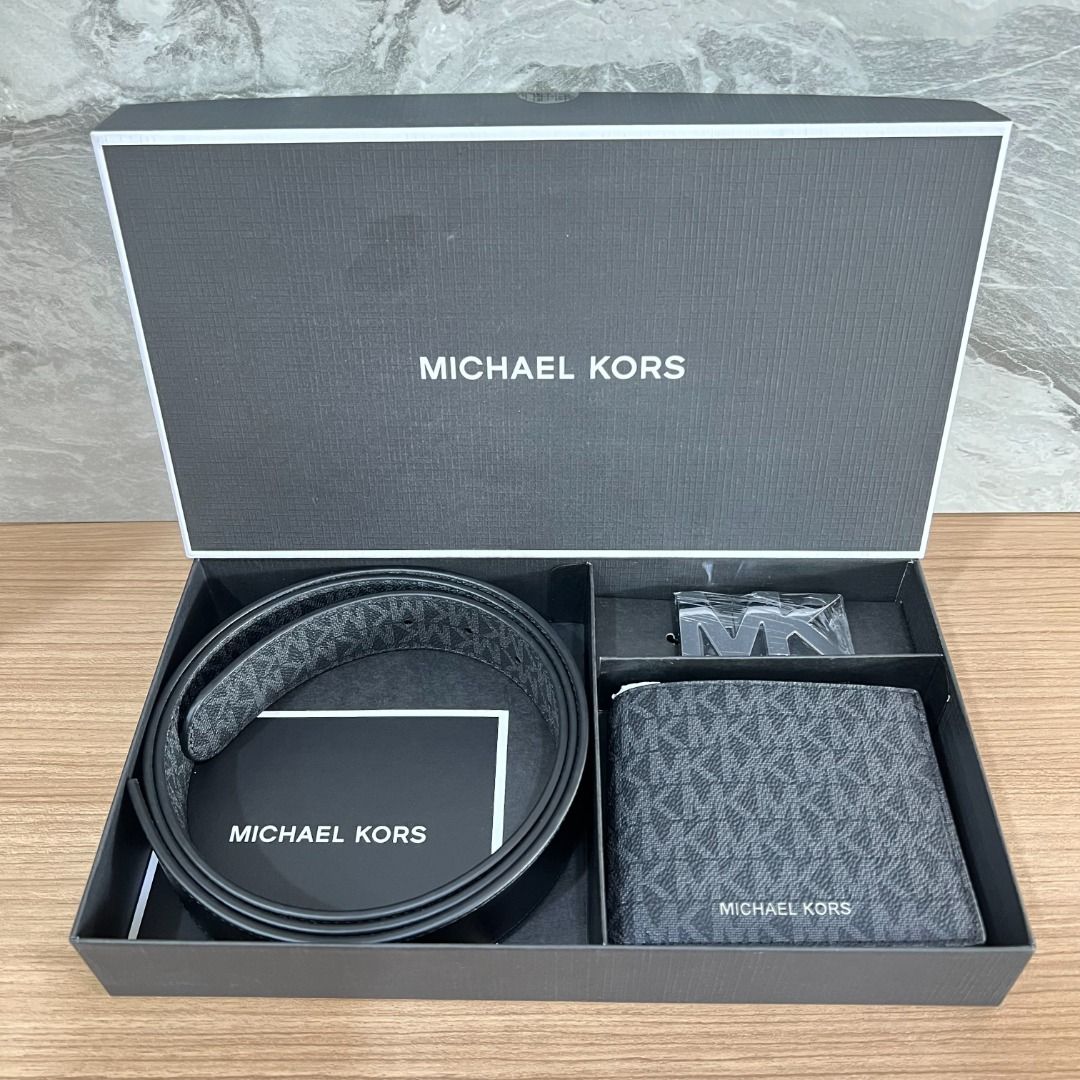 Michael Kors (MK) Men's Belt Wallet Gift Set (Genuine Product), Luxury,  Bags & Wallets on Carousell