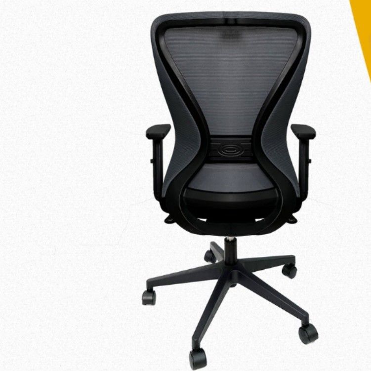 Nice Office Chair, Furniture & Home Living, Furniture, Chairs on Carousell