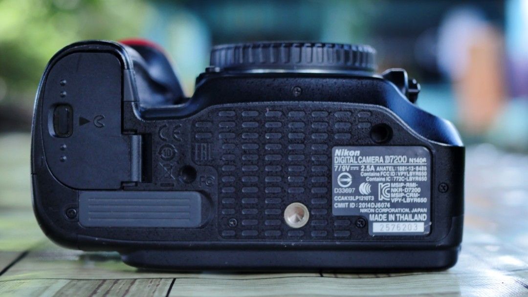 Nikon D7200 Body, Photography, Cameras on Carousell