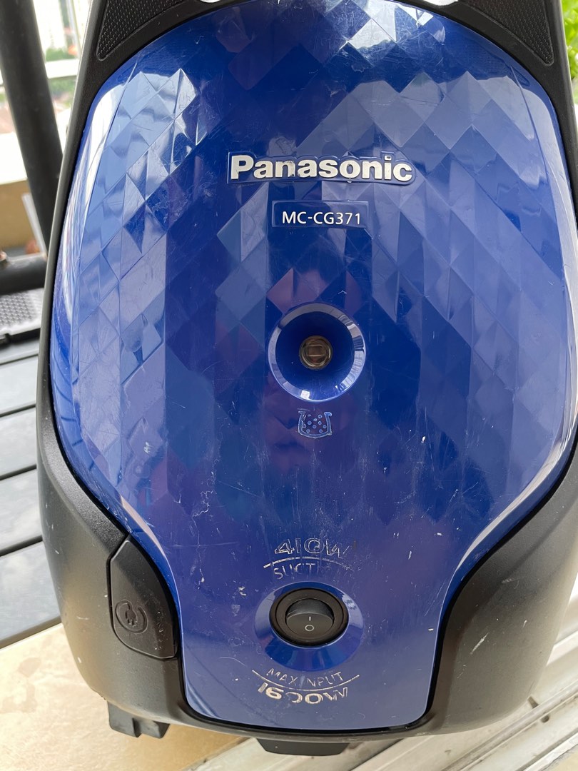 Panasonic Vacuum MCCG371, TV & Home Appliances, Vacuum Cleaner