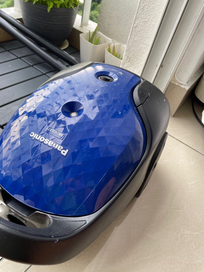 Panasonic Vacuum MCCG371, TV & Home Appliances, Vacuum Cleaner
