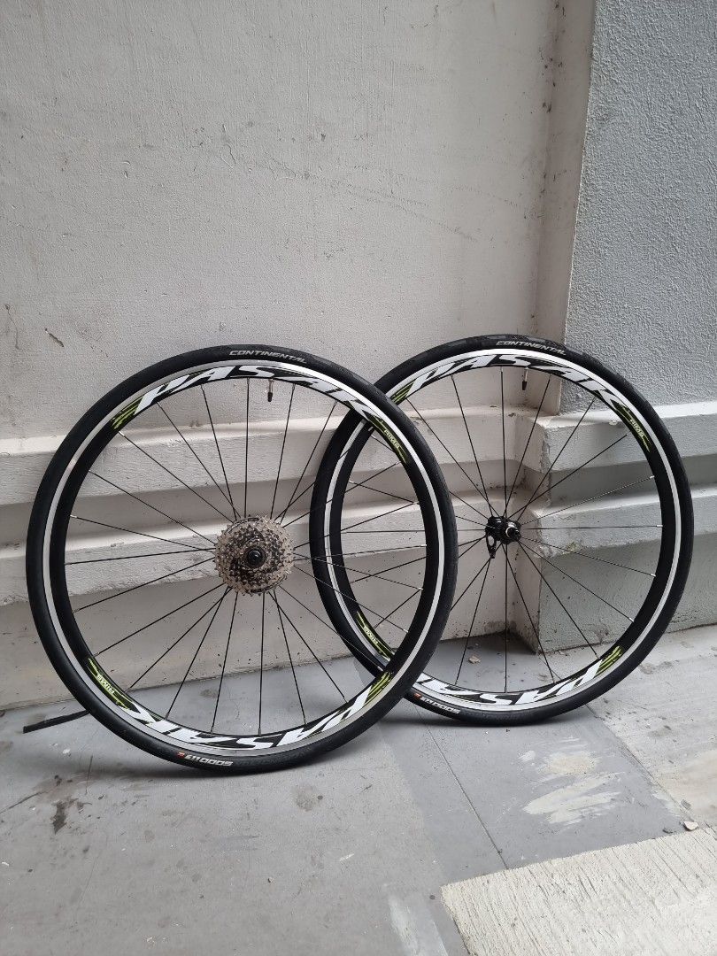 pasak 700c