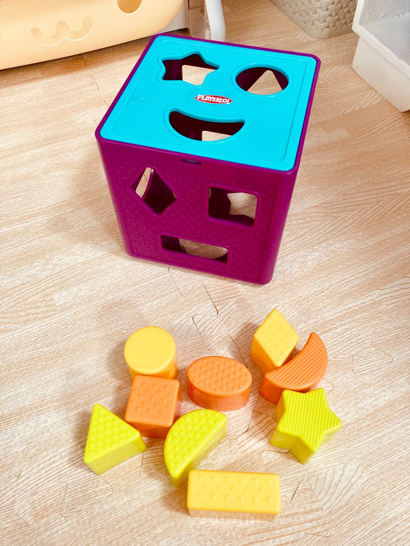 Playskool Shape Sorter, Hobbies & Toys, Toys & Games on Carousell