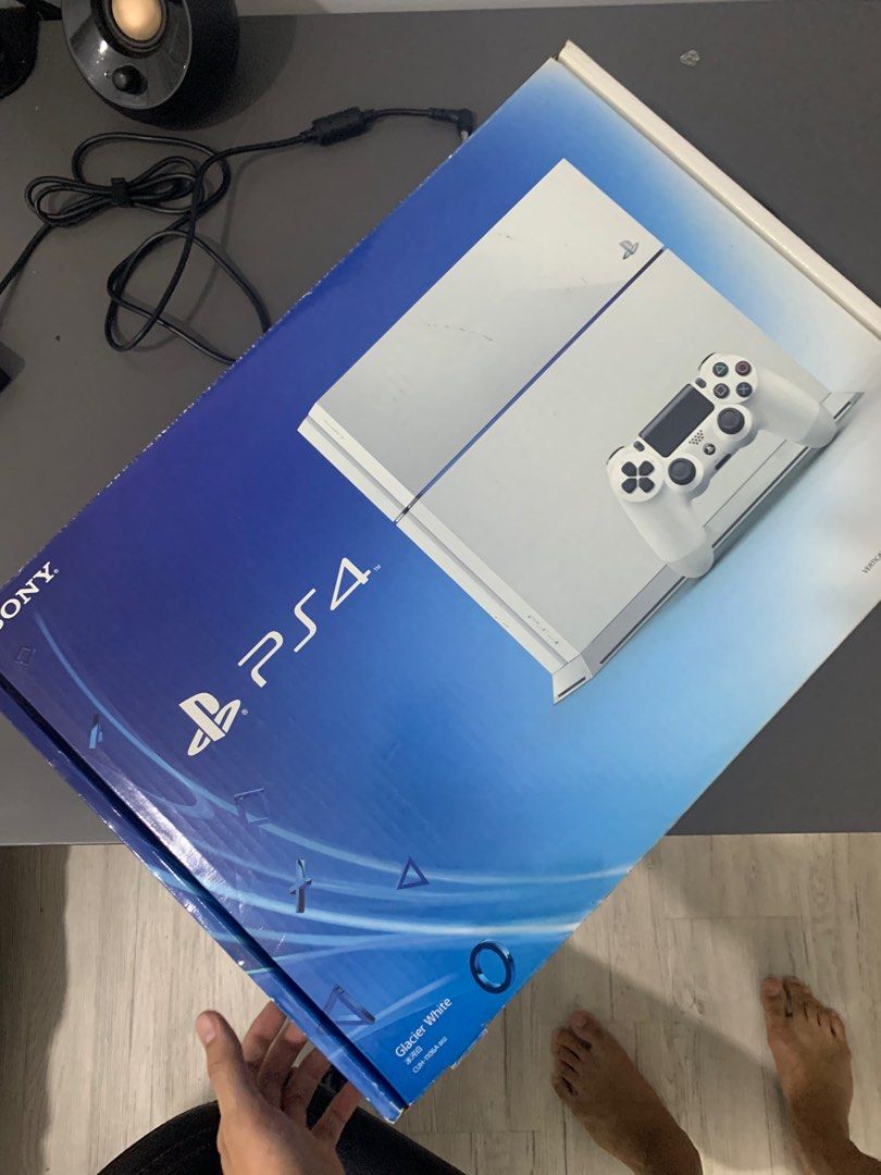 Playstation 4 White (Limited edition), Video Gaming, Video Game