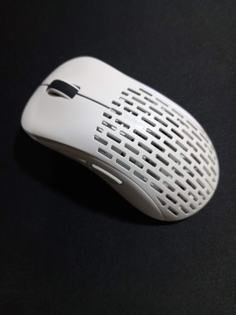 Pulsar Xlite v2, Computers & Tech, Parts & Accessories, Mouse ...
