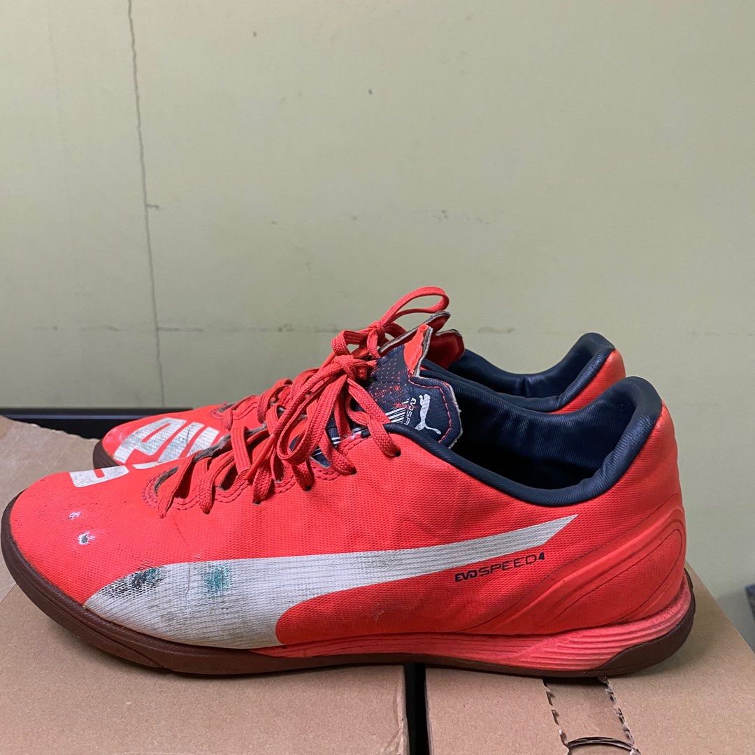 Puma EvoSpeed 4 IC Men s Fashion Footwear Boots on Carousell