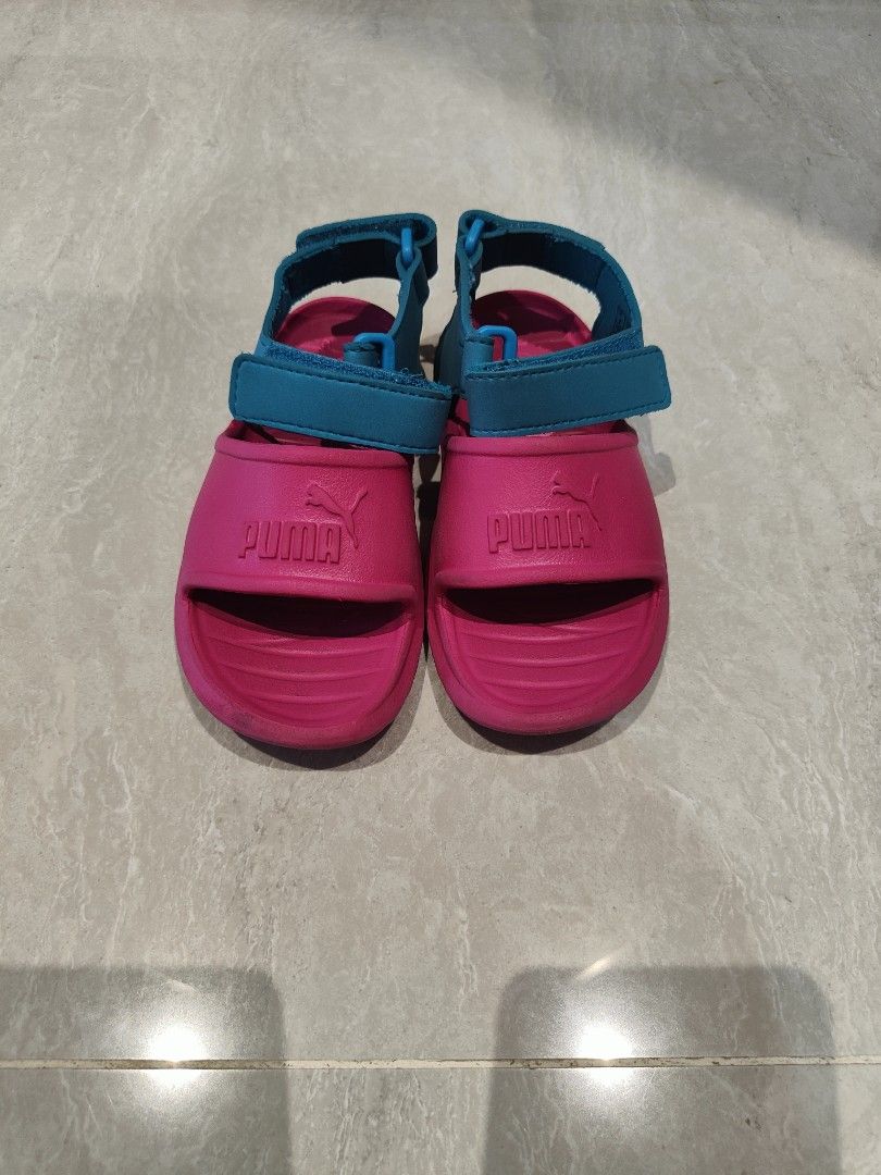 Puma sandals hotsell for kids