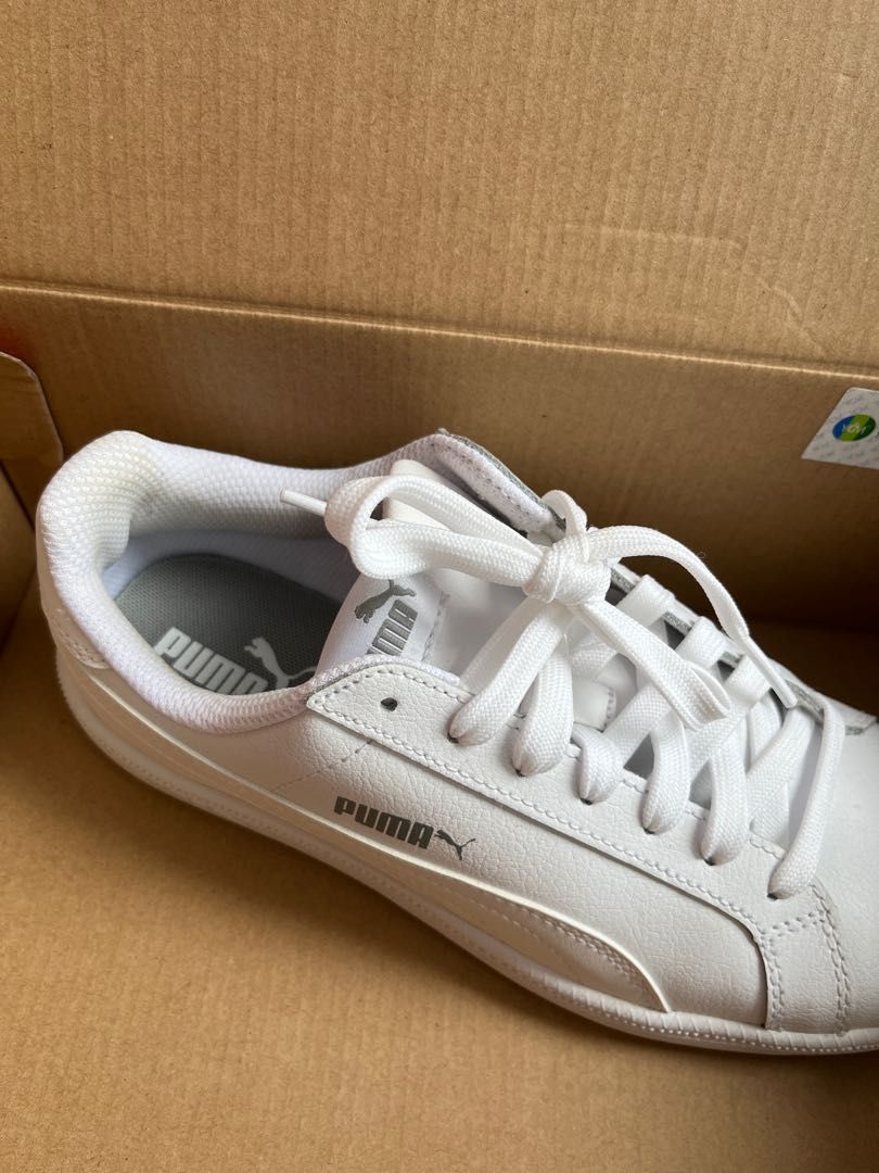 Puma unisex smash leather shoes, Men's Fashion, Footwear, Sneakers on Carousell