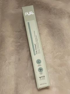 Pur fully charged mascara