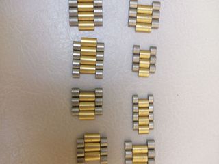 ( 全球最平價)Vintage Tag Heuer 2000 Series  ( 1st Generation,第一代 ) 2-Tone Watch Links For Boy Size & Lady's Watches ( Each Link. 每格 ) (歡迎消費券)64244797233537110