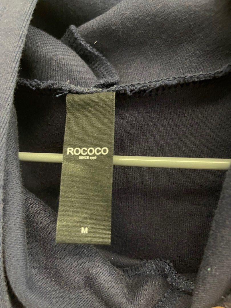 Rococo （分類：長袖衫）位於 Hong Kong。 由 kayibbv 提交（商品編號 1195831259，圖片 3）。簡介： 。