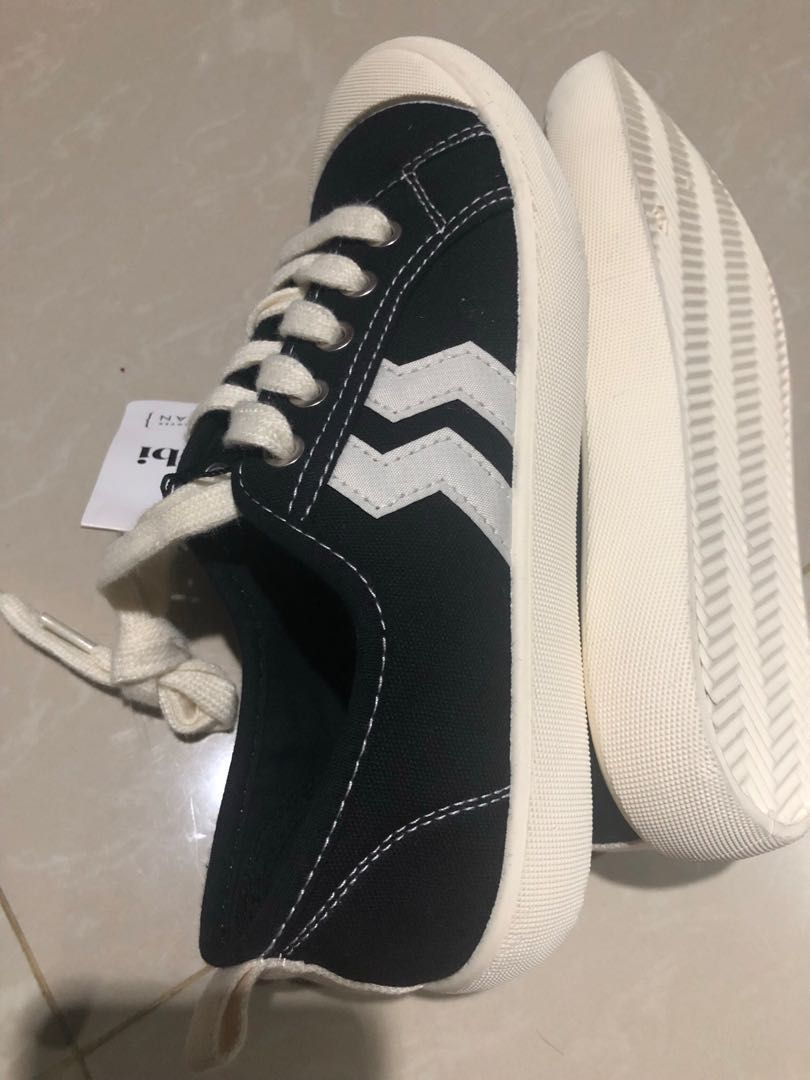 Rubi shoes sales pondok indah mall