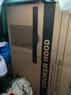 Rubine Hood