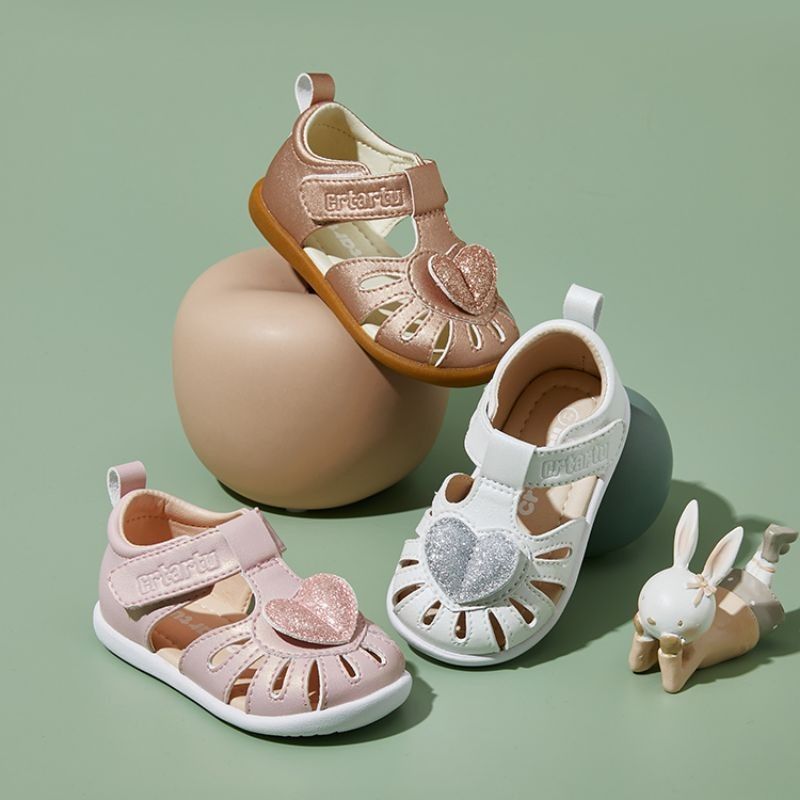 SG seller CRTARTU girl sandals Princess shoes soft soled