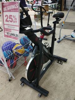 Smart spinning bike w/ heart rate watch yesoul