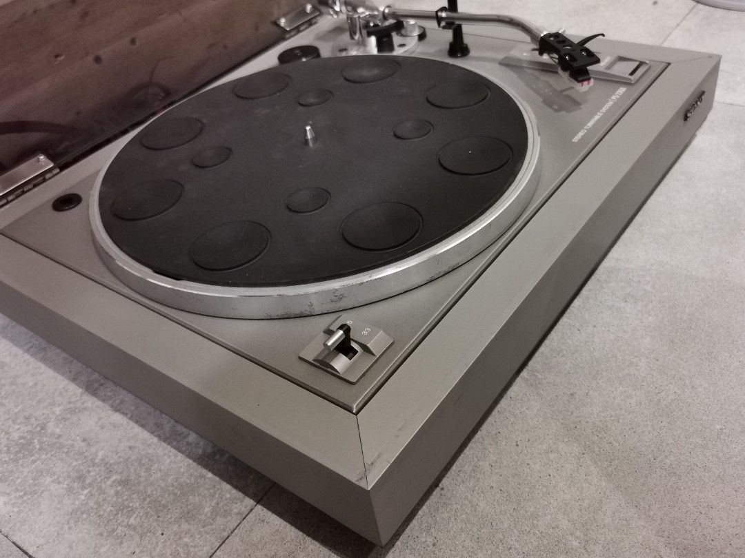 Sony PS-2350 belt drive turntable (Category: Other Audio Equipment) located in Caloocan City. Submitted by Lan_cab (Listing ID 1195944841, Image 3). Description: Sony PS-2350 Belt drive Semi automatic w/ Auto return Good working condition Bnew headshell Bnew cart, stylus Bnew belt Orig sony 45 adapter Made in japan, AC 100V P7, 800.