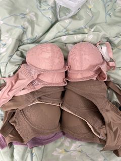 (Category: ) located in . Submitted by randomgirl20 (Listing ID 1195925861, Image 1). Description: .