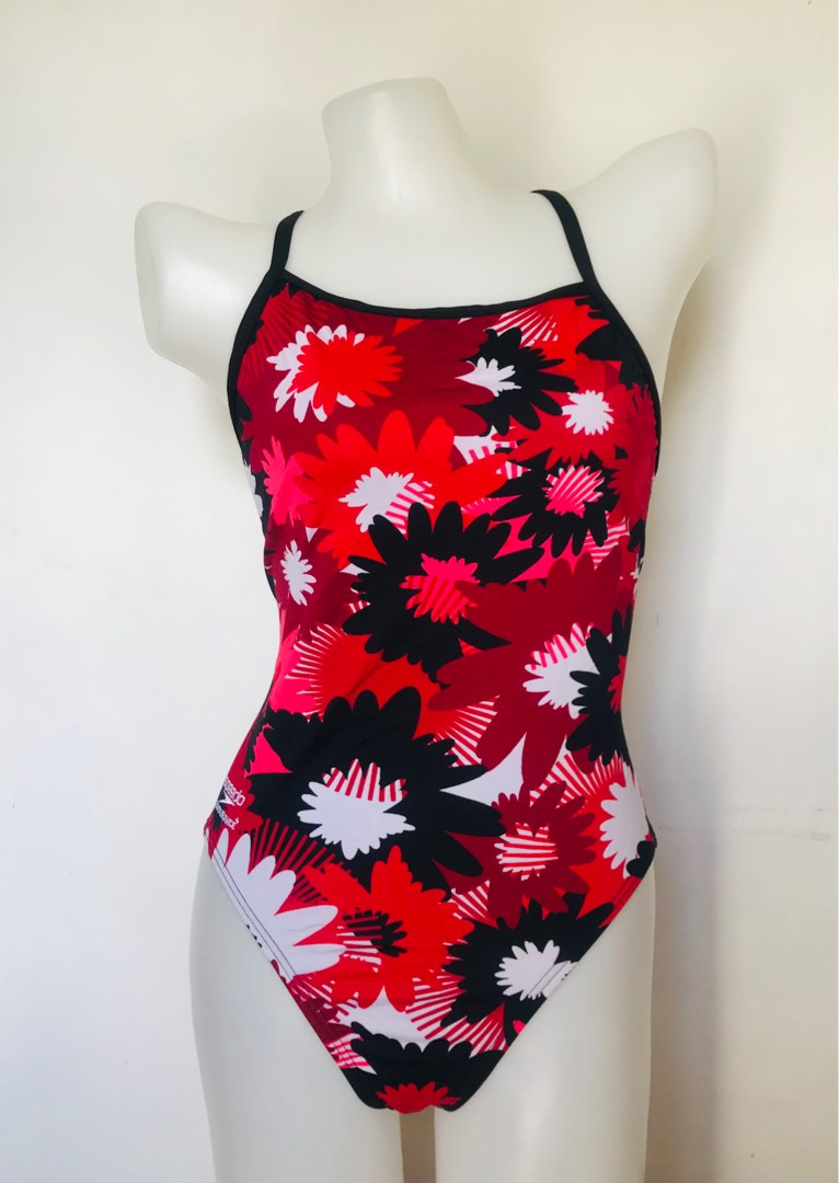 Speedo Endurance swimsuit, Women's Fashion, Swimwear, Bikinis