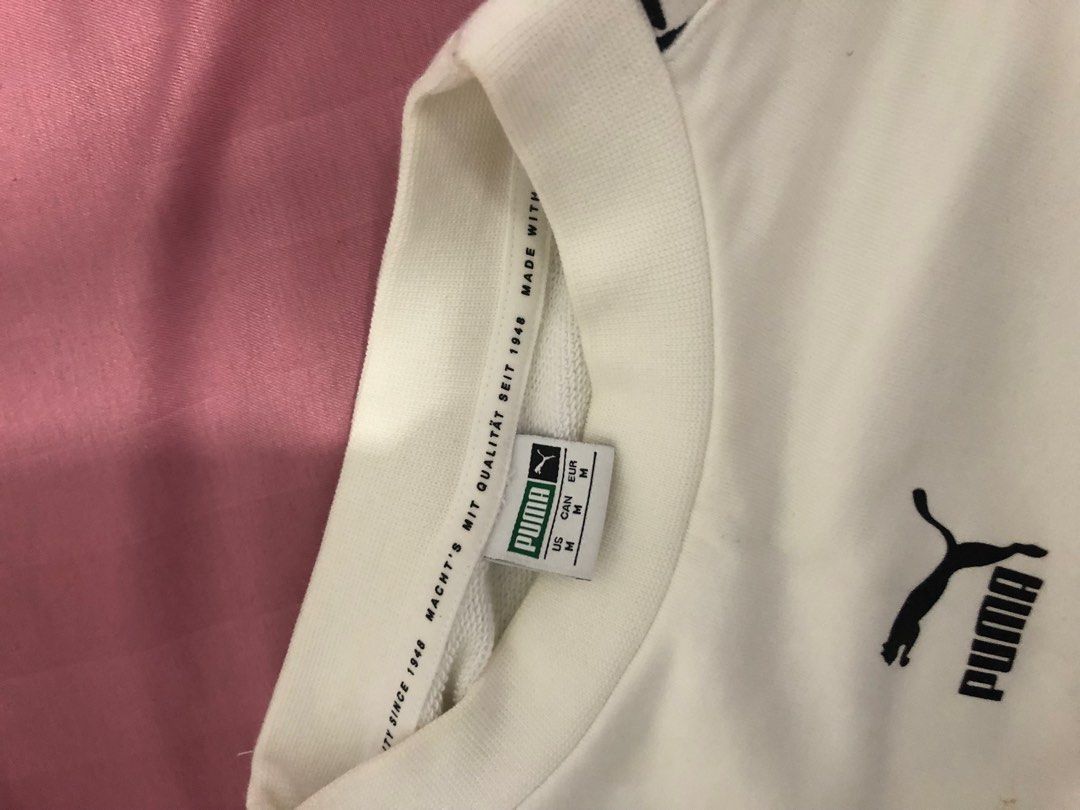 Sportstyle All over trend print crew (Category: Activewear) located in Manila. Submitted by Kaithleyn (Listing ID 1195853290, Image 3). Description: Bought for 3000 used a few times only. Stain can be removed in laundry..