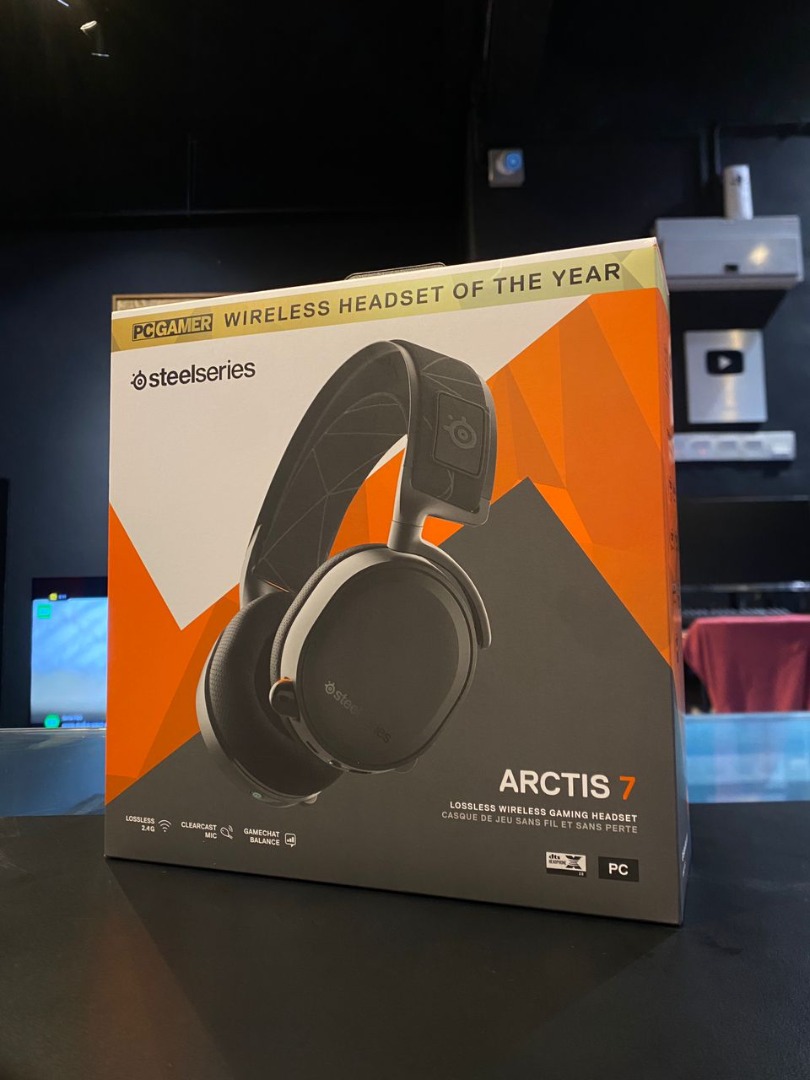 Steelseries Arctis 7, Audio, Headphones & Headsets on Carousell