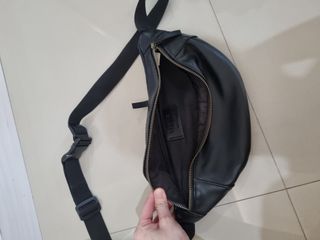 (Kategori: ) berada di . Dikirim oleh vinalorenza (ID iklan 1195832540, Gambar 1). Deskripsi: .