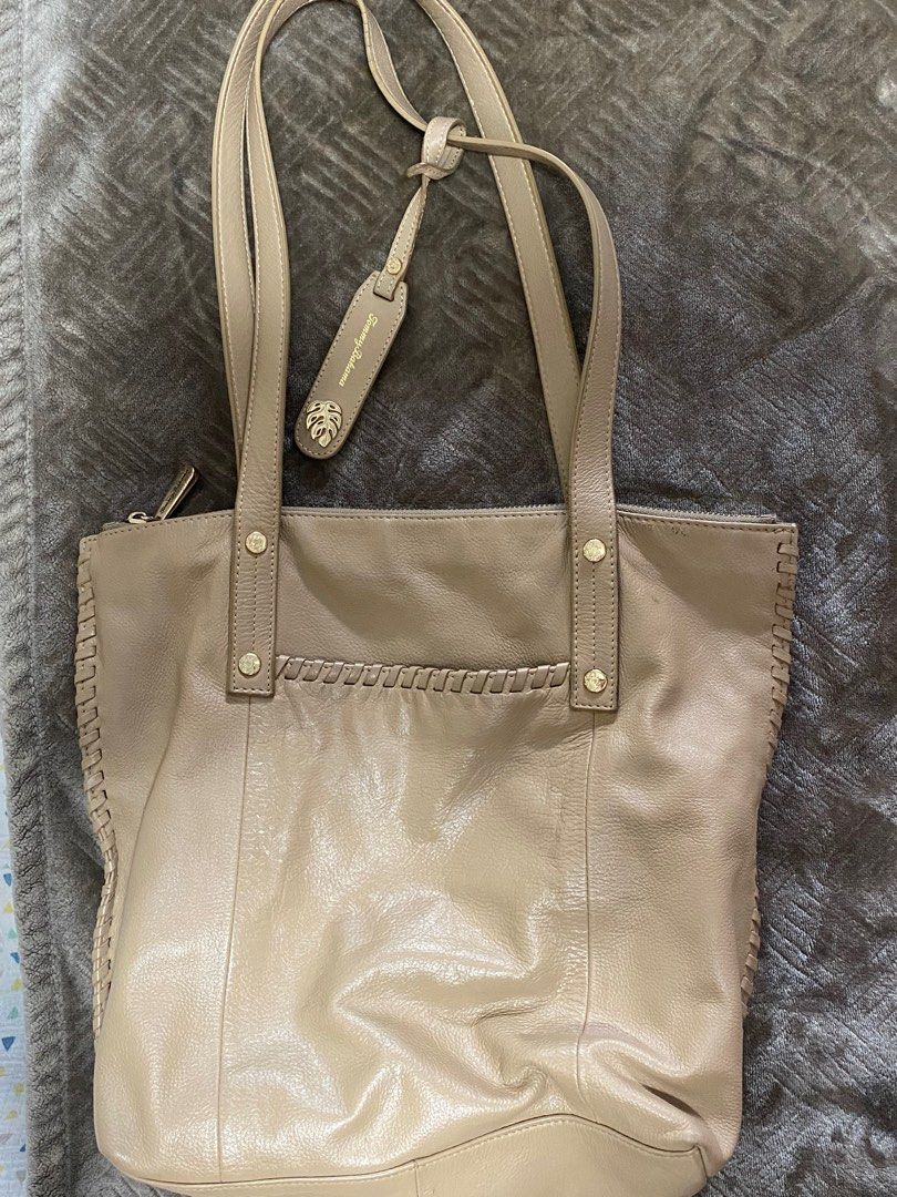 Tommy bahama lido key tote on sale