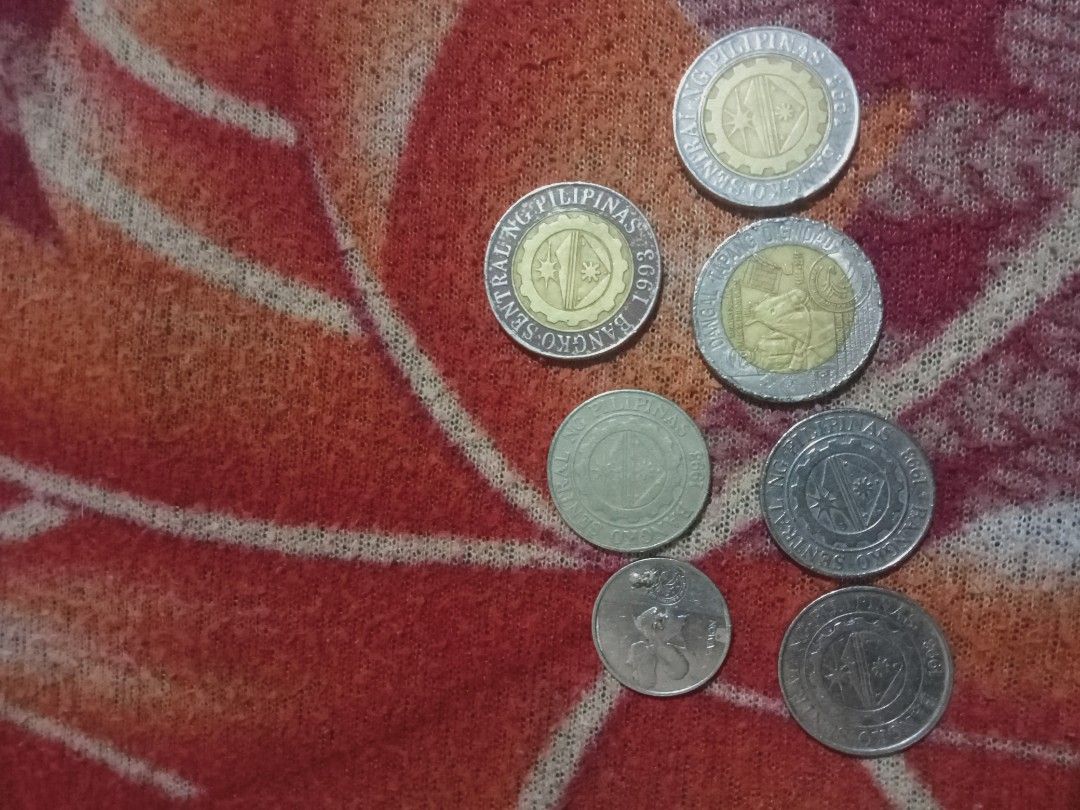 Semi Hard to Find and Error Coins (Category: Currency) located in Gubat. Submitted by martinpolo64893 (Listing ID 1195908419, Image 2). Description: 2018 25 sentimo reverse KATMON,2012 10 PISO APOLINARIO MABINI ANDRES BONIFACIO, 1866-2016 HENERAL ANTONIO LUNA 10 PISO, 2001 10 PISO APOLINARIO MABINI ANDRES BONIFACIO ,1 PISO 1997 COIN NO MINT MARK JOSE RIZAL ,1 PISO 2015 JOSE RIZAL ,2007 1 PISO JOSE RIZAL ,.