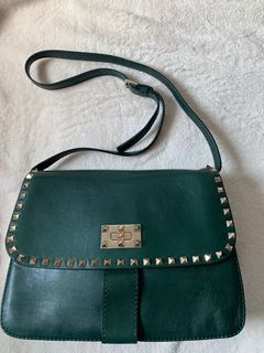 （分類：）位於 。 由 bubibu_closet 提交（商品編號 1195839035，圖片 1）。簡介： 。