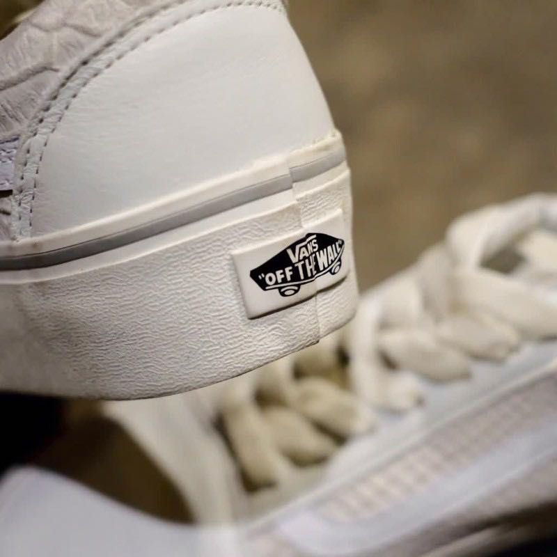 Vans platform white snake hotsell