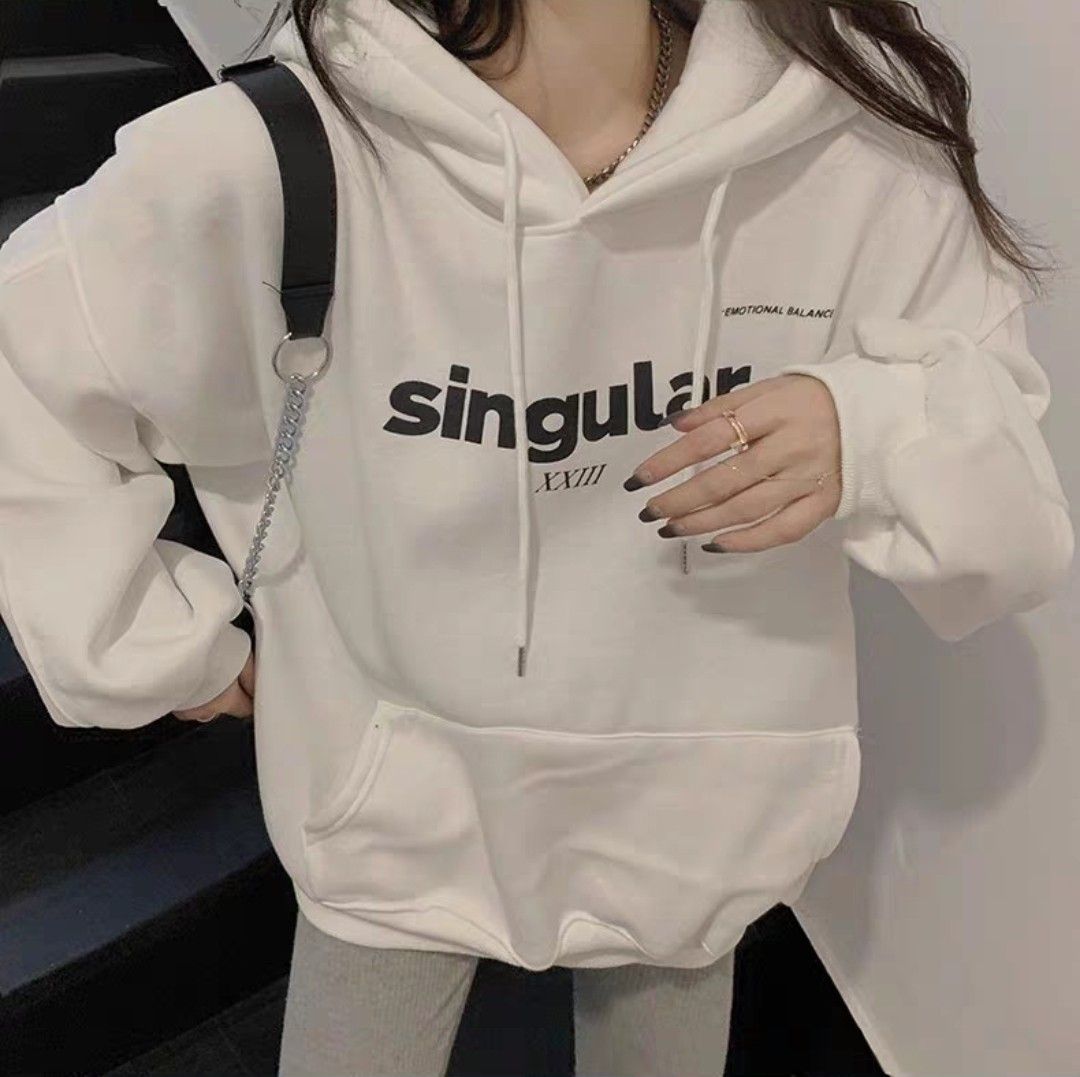 White hoodie sale sweatshirt womens