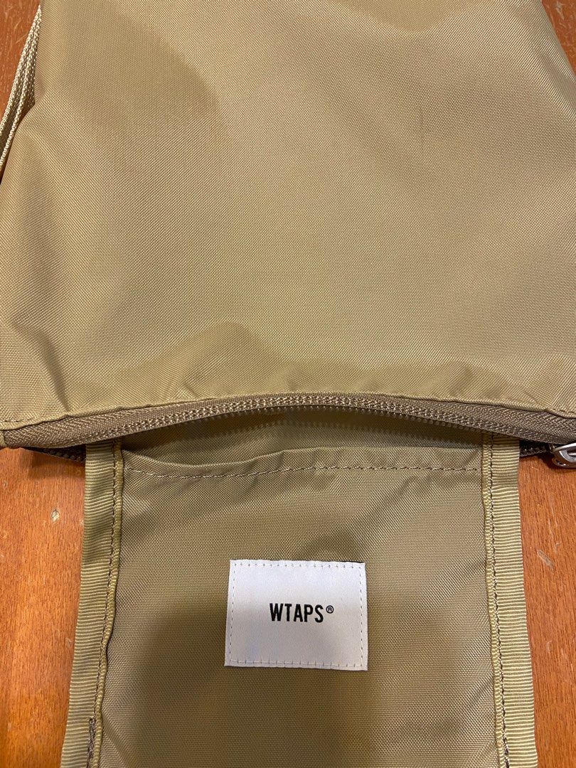 wtaps SLING / POUCH / NYLON BEIGE / FITS ALL, 男裝, 袋, 小袋