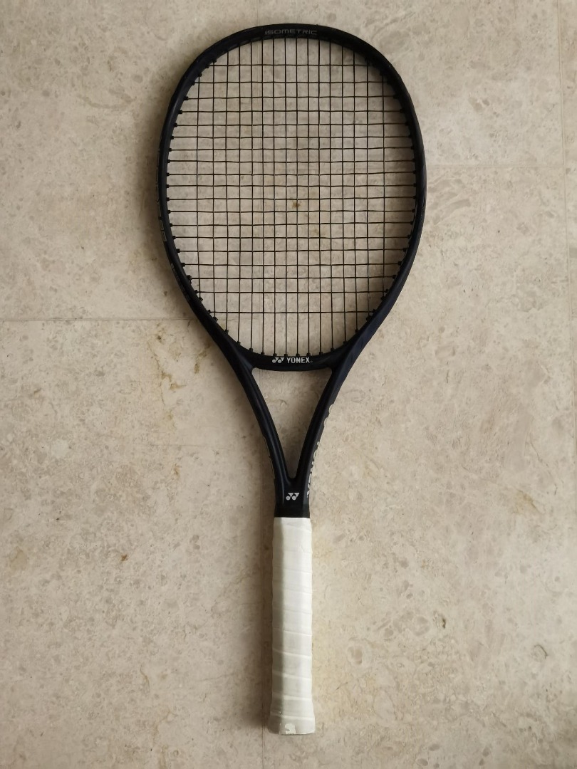 Yonex vcore 98 galaxy black L3, Sports Equipment, Sports & Games ...