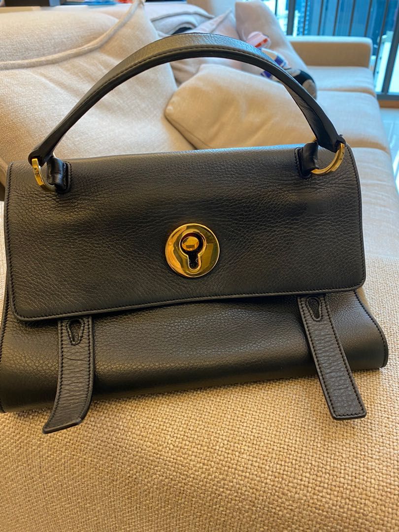 Ysl muse sales bag sizes
