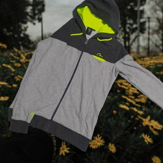 (Kategori: ) berada di . Dikirim oleh tokonindi (ID iklan 1195959637, Gambar 1). Deskripsi: .