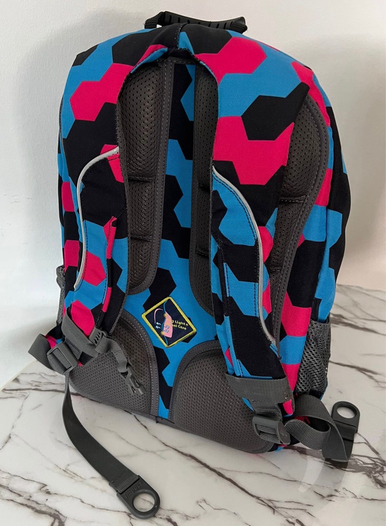 165 Spinal Support Backpack, Hobbies & Toys, Stationery