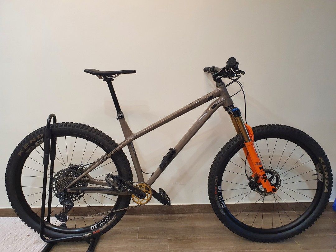 Commencal bikes hardtail on sale