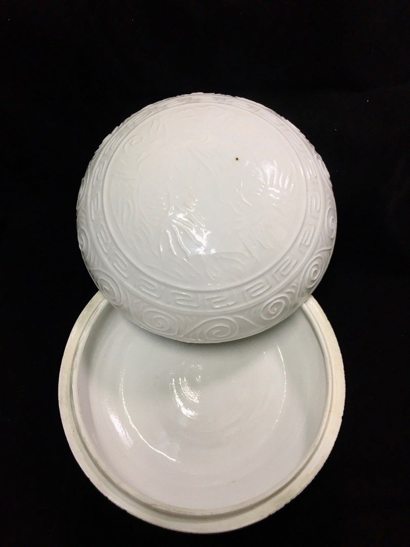 南宋時期-德化窯-影青瓷（青白釉）-卷草雙鳳紋蓋盒, 興趣及遊戲, 收藏