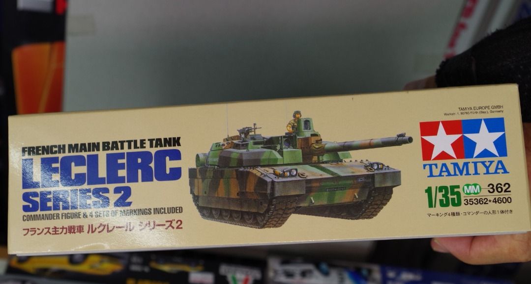 thumbnail image 2 of 1/35 Tamiya Leclerc Series 2 With Echelon Declas : R/modelmakers 2 of 10