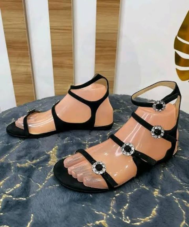 Jimmy hot sale choo naia