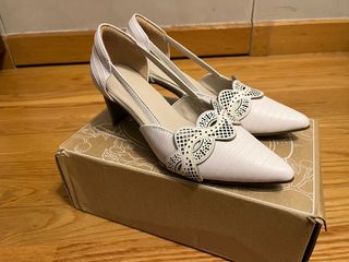 （分類：）位於 。 由 konyan 提交（商品編號 1196003042，圖片 1）。簡介： 。
