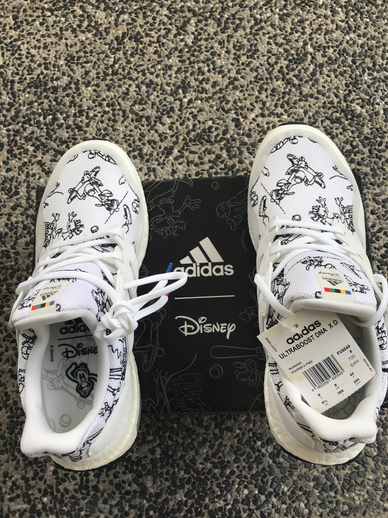 ultraboost dna x disney goofy