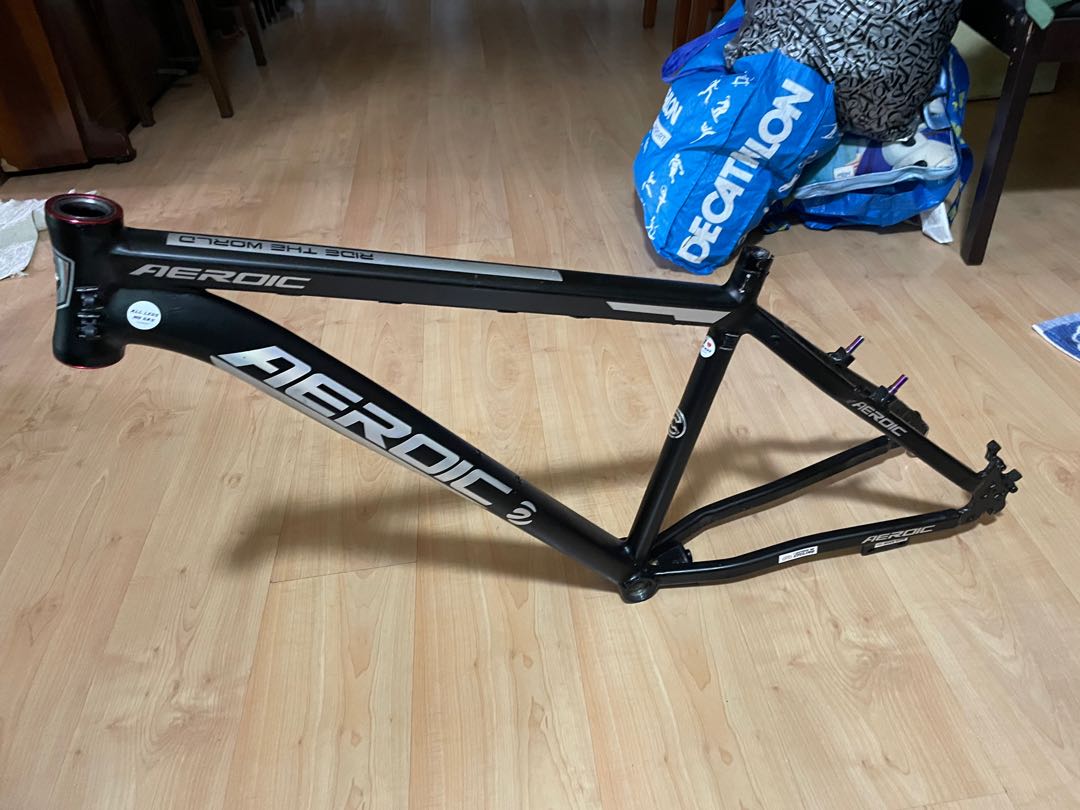 Aeroic carbon frame discount price