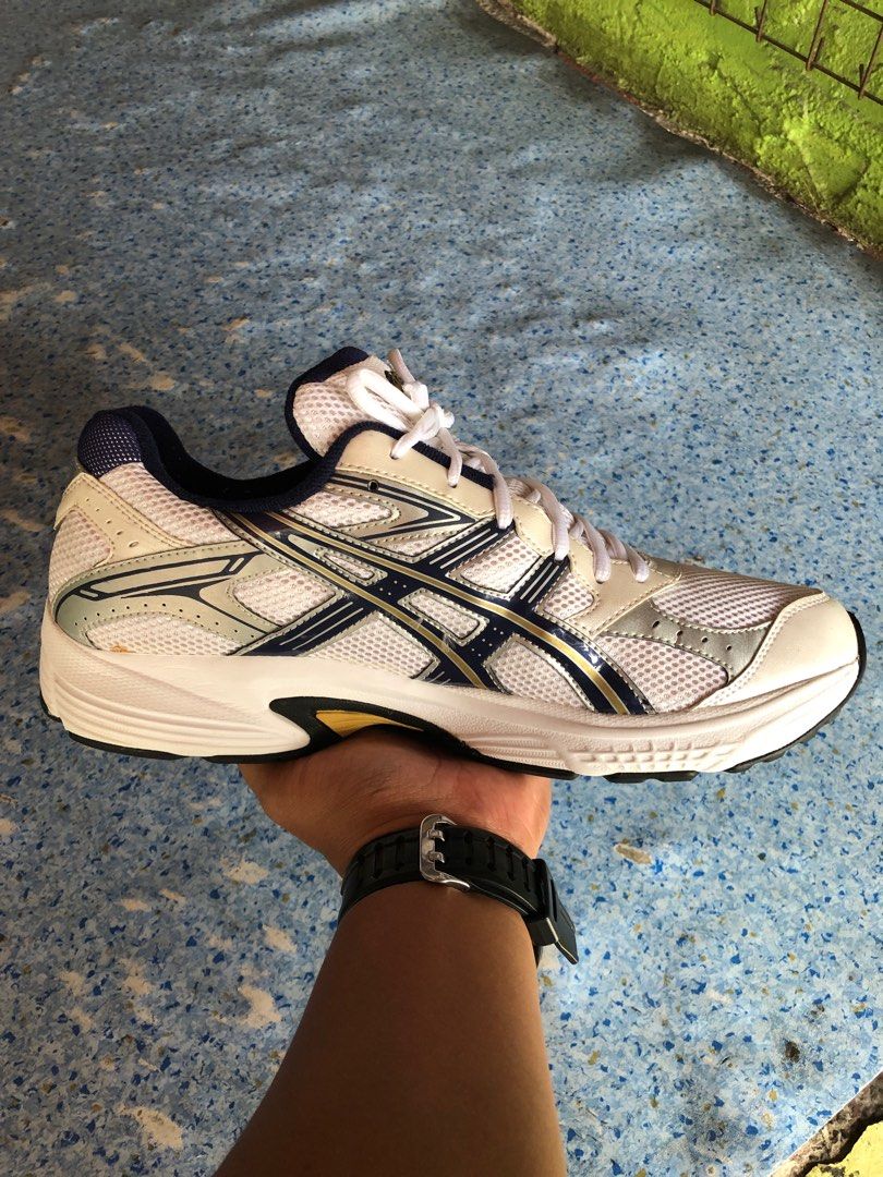 Asics Gel-Strike 2 Men's Running Shoes(11.5 US Fashion, Footwear, on Carousell