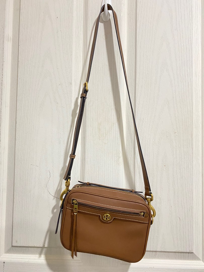 Authentic Tory Burch T Monogram Leather Camera Bag, Women's Fashion