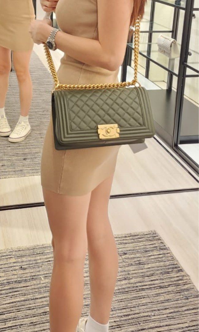 Chanel boy khaki store