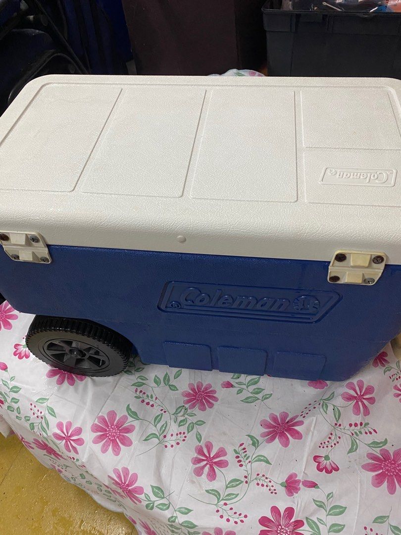 60L Coleman Cooler Box with Wheels Ice Box/ Cooler Box/ Beer Beverage