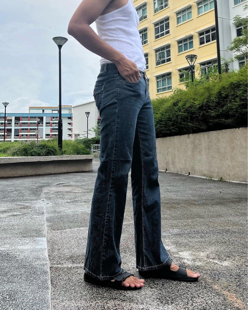 Calvin klein flared jeans online